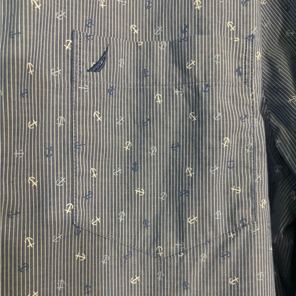 Nautica Mens XXL Slim Fit Blue White Pinstripe Anchor Button Down Long Sleeve - Picture 2 of 6